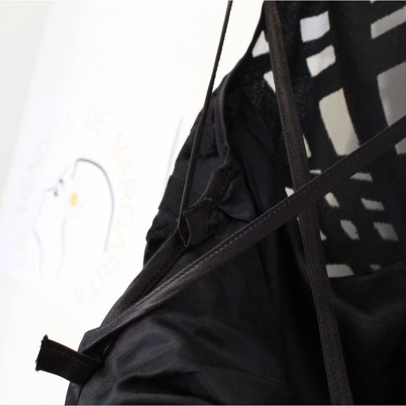 Like new black dress 6/8 velvet details maxi sexy - Picture 11 of 12